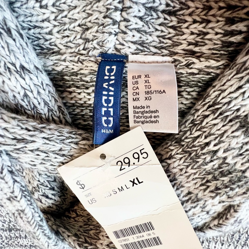 H&M Gray Turtleneck Sweater for Men - Picture 2 of 6